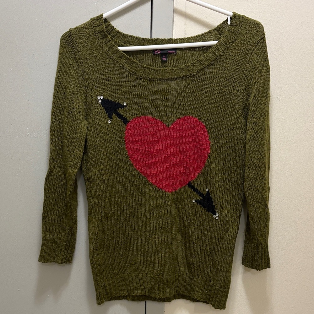 T/O Sweaters Medium Olive Heart Arrow Knit Sweater Sequin Detail